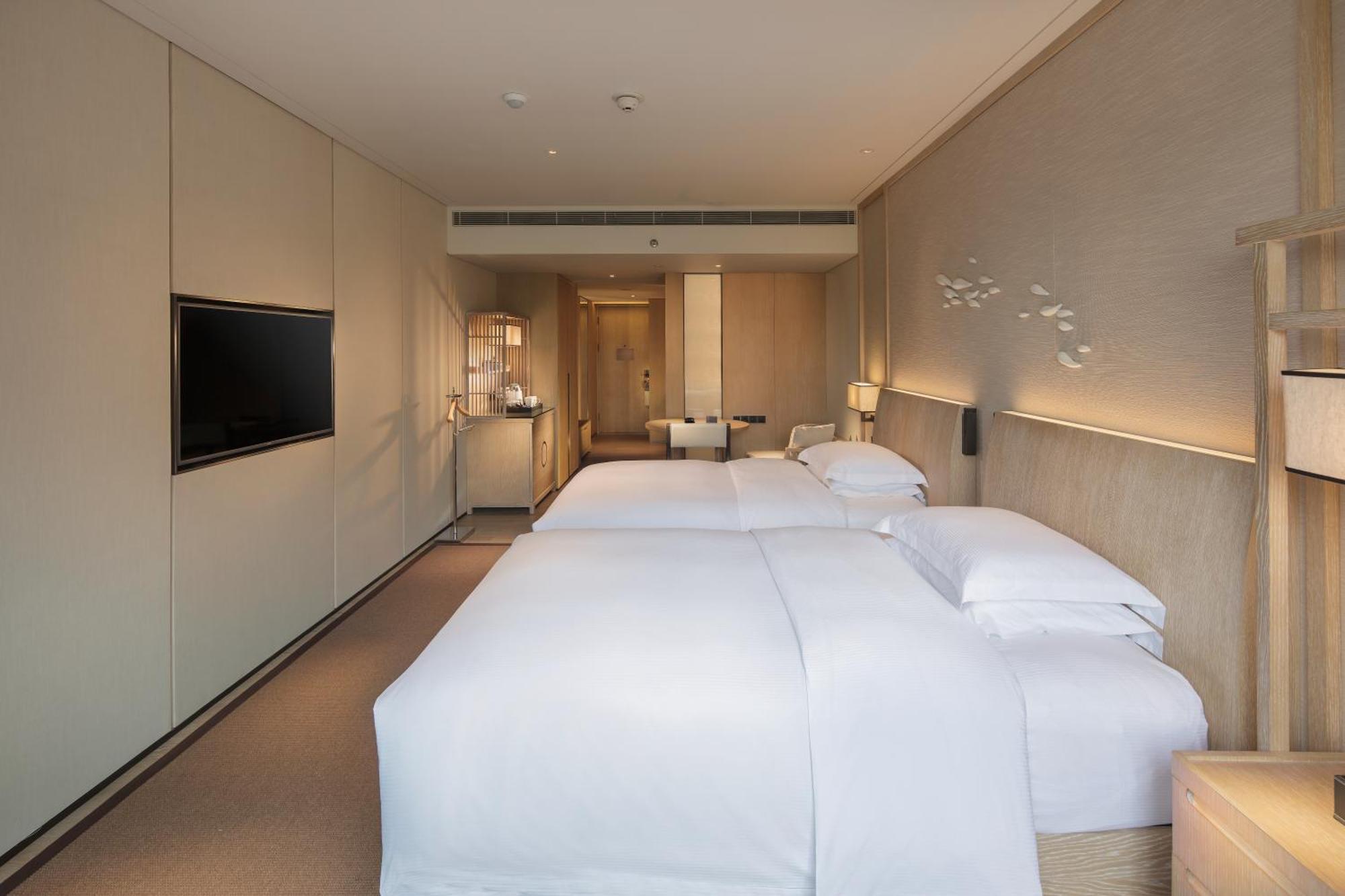 Hilton Shenzhen Shekou Nanhai Exterior photo