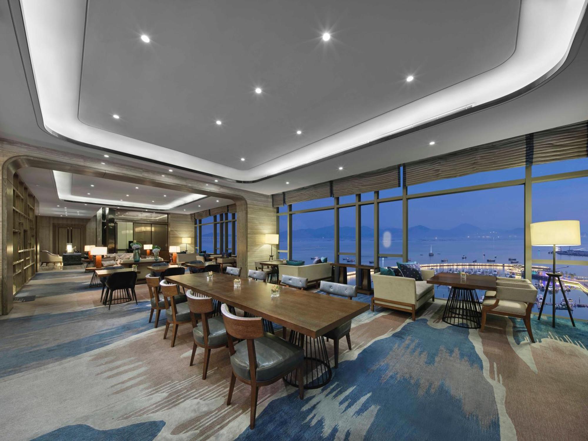 Hilton Shenzhen Shekou Nanhai Exterior photo