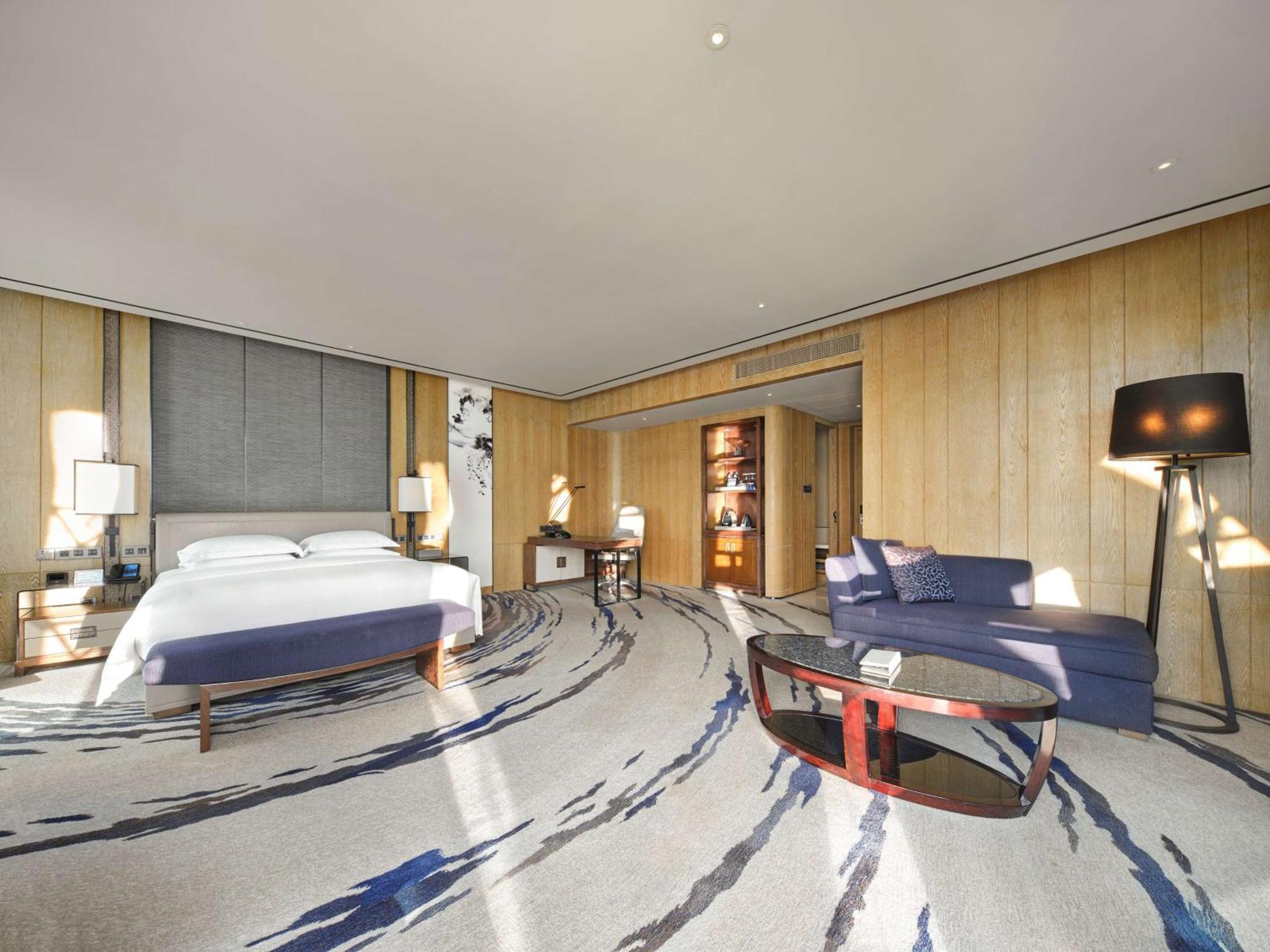 Hilton Shenzhen Shekou Nanhai Exterior photo